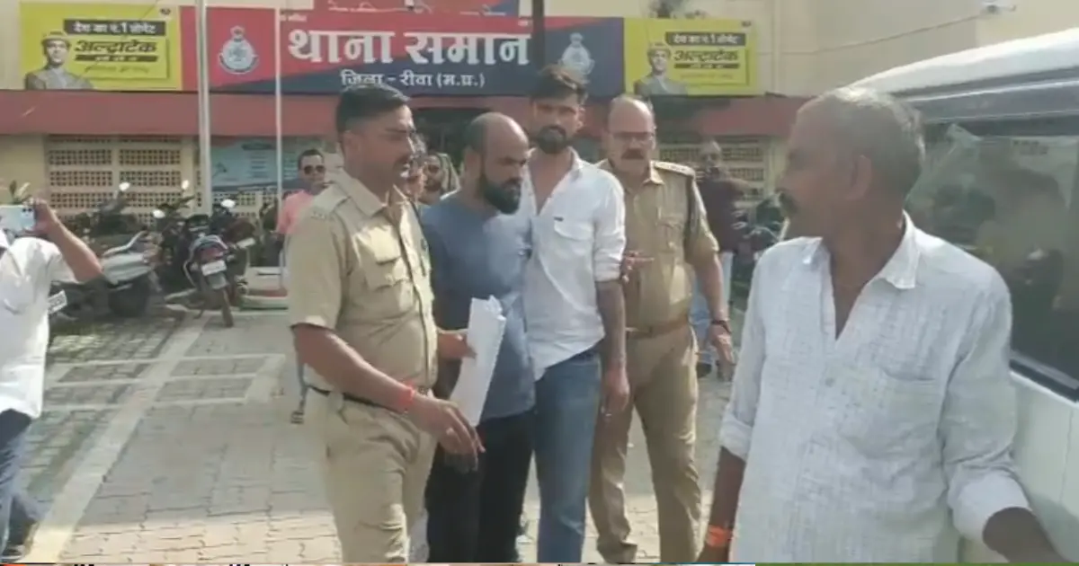 Rewa Police: मुखबिर की सूचना पर पुलिस की बड़ी कार्रवाई: 280 शीशी नशीली कफ सिरप के साथ तीन आरोपी गिरफ्तार