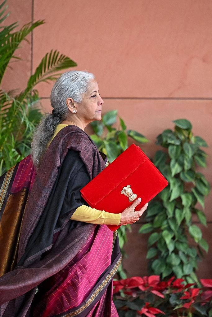 केंद्रीय बजट 2026 पेश, आम लोगों की जेब पर असर