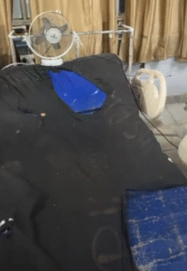 ICU में मरीज को मिला टूटा बेड