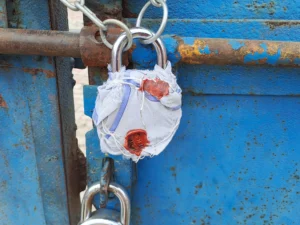 Big Breaking: भोपाल में नकली किताबों का नेटवर्क, प्रशासन ने मारा छापा