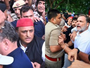 राहुल गांधी और अखिलेश यादव की बंद कमरे में 1 घंटे बैठक: 
